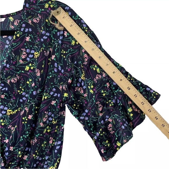 Victoria’s Secret Romper - Picture 13 of 15